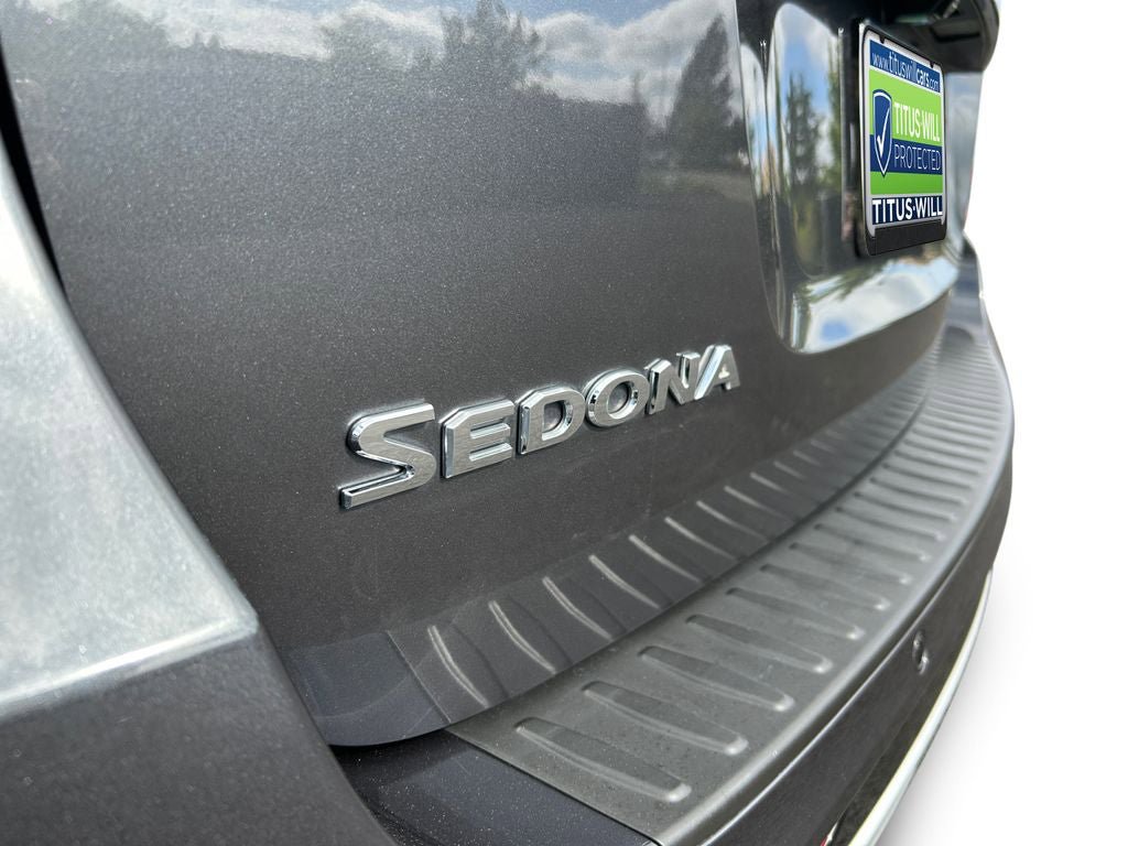Used 2018 Kia Sedona SX Limited FWD image 35