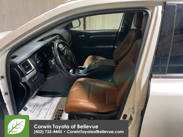 Used 2018 Toyota Highlander Limited Platinum image 12