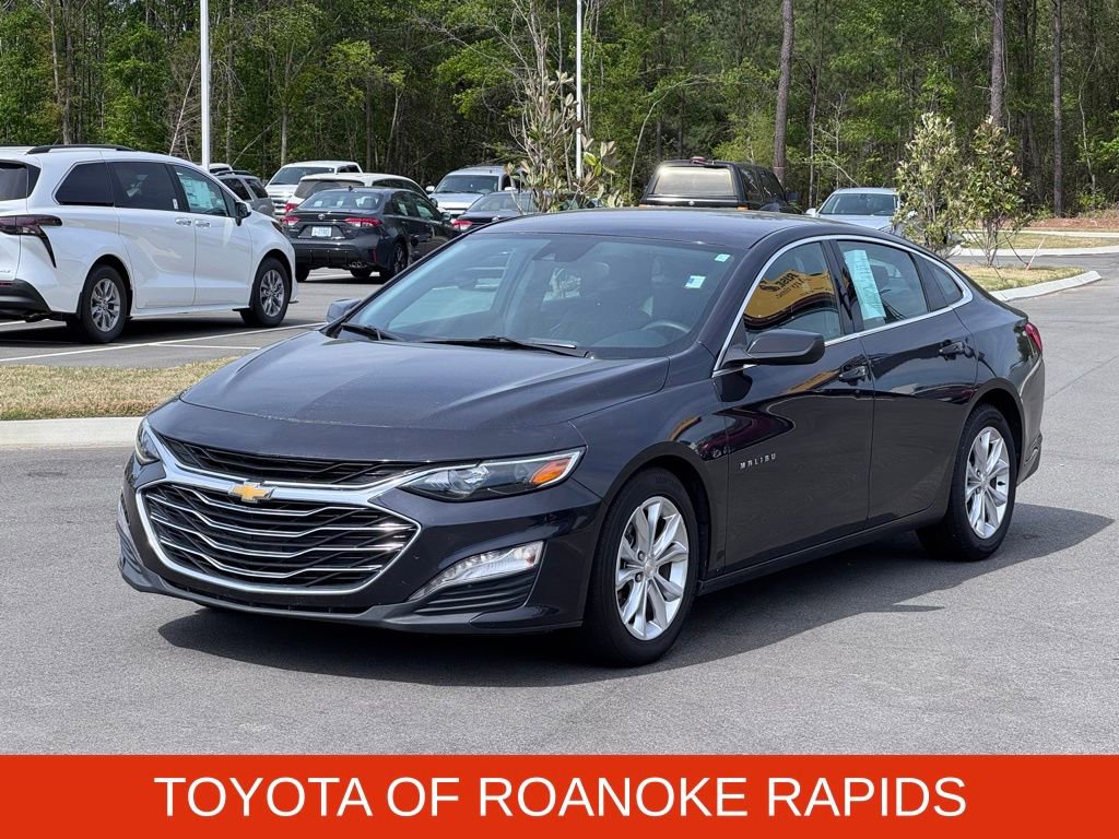 Used 2023 Chevrolet Malibu LT w/ Driver Confidence Package FWD image 2