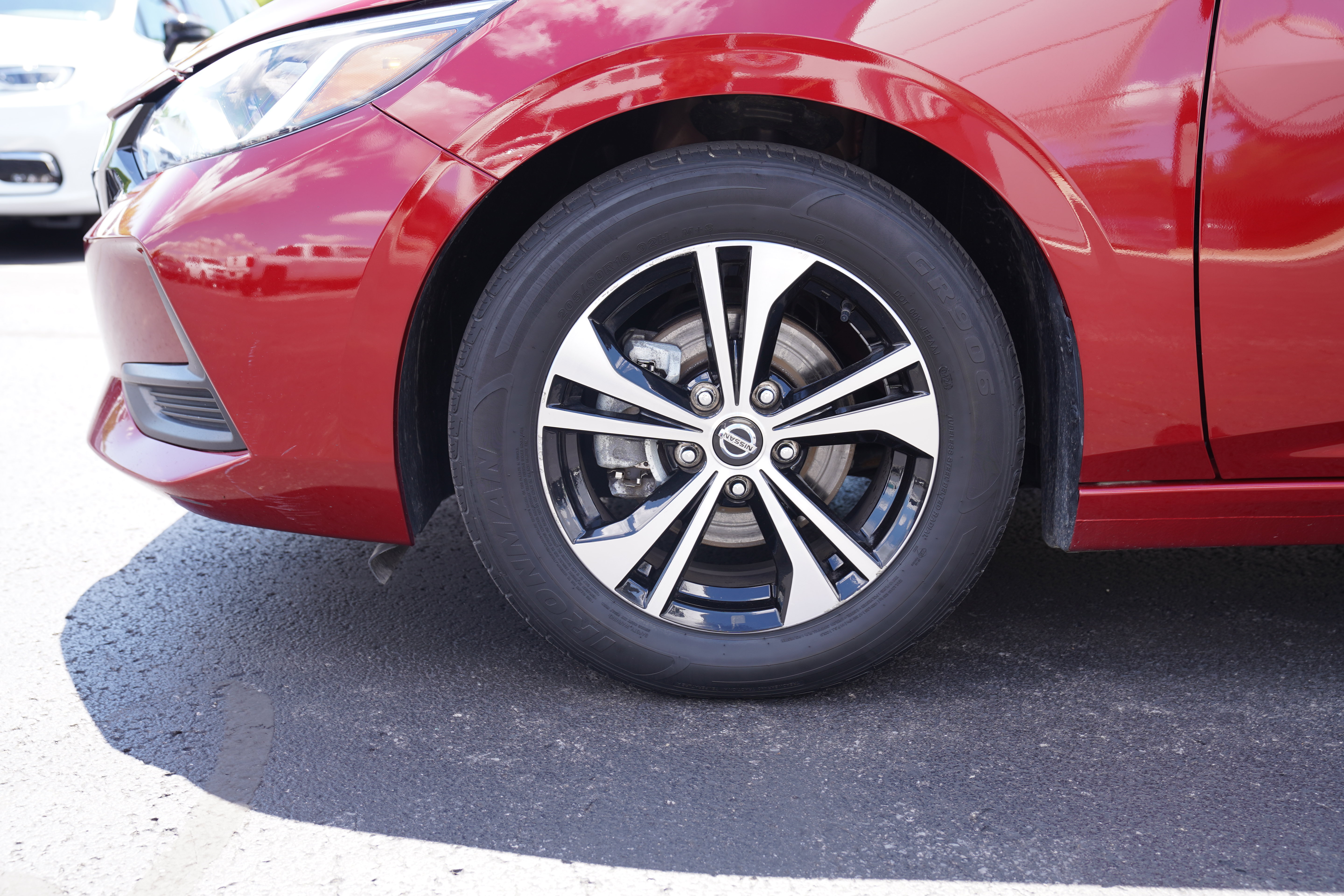 Used 2023 Nissan Sentra SV FWD image 14