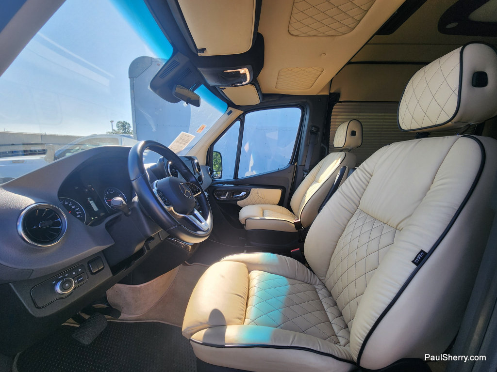 Used 2020 Mercedes-Benz Sprinter 2500 image 29