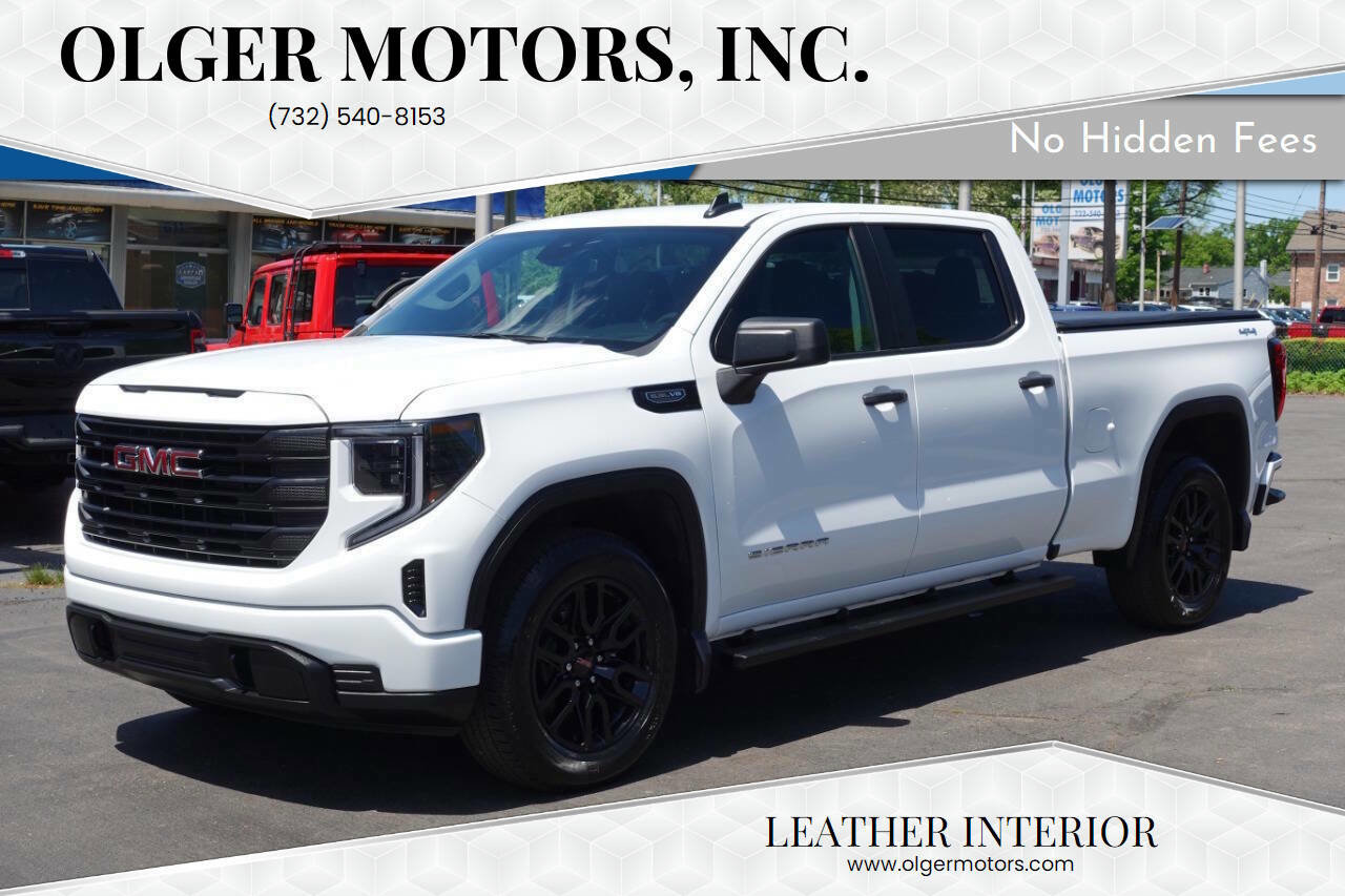 Used 2024 GMC Sierra 1500 Pro w/ Graphite Edition AWD/4WD image 1