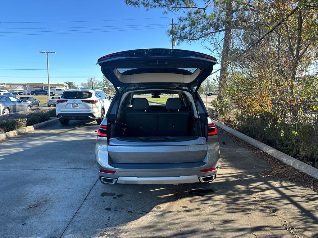Certified 2025 BMW X7 xDrive40i image 31