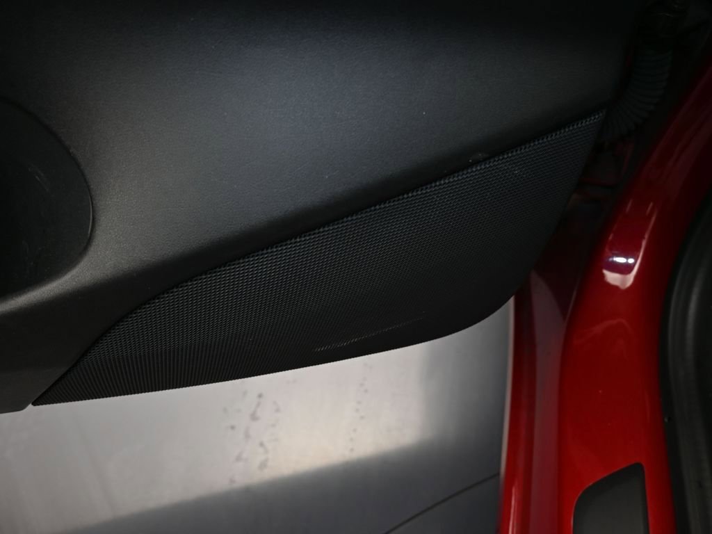 Used 2022 Tesla Model 3 Standard Range image 15