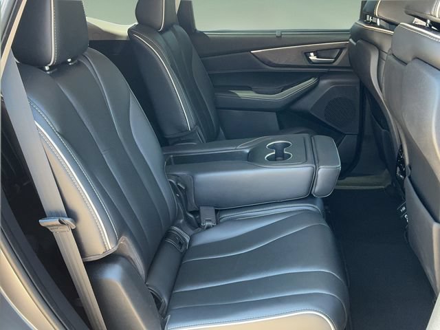 Used 2022 Acura MDX w/ Advance Package AWD/4WD image 19
