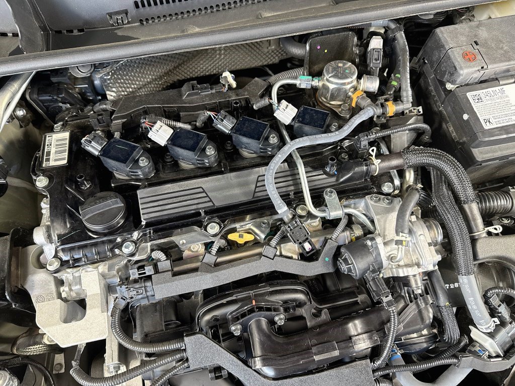 Used 2025 Toyota Corolla LE FWD image 37