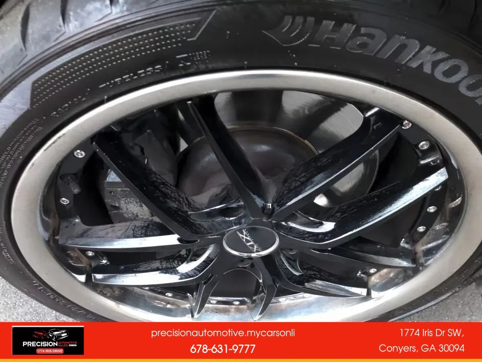 Used 2013 BMW 750i RWD image 12