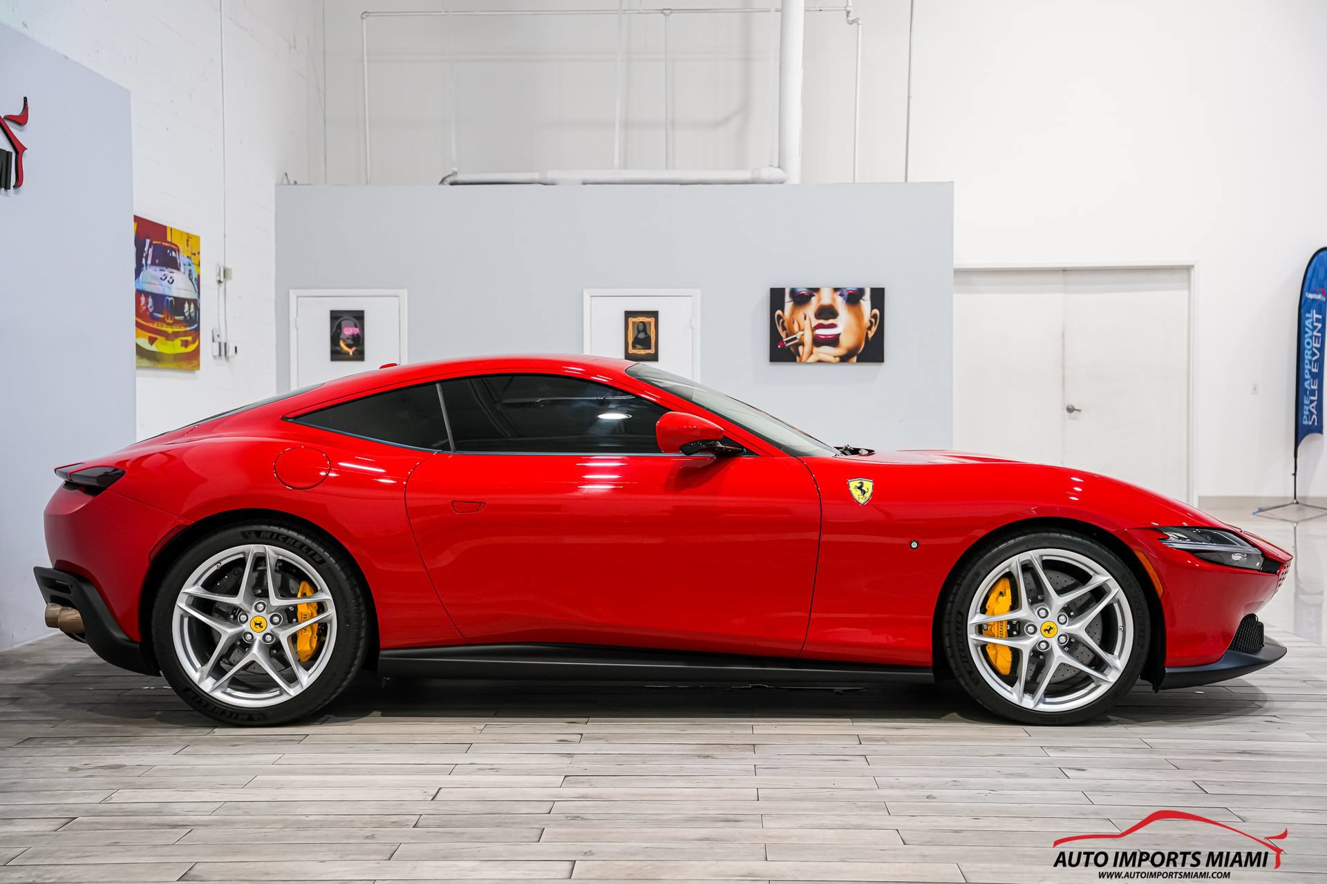 Used 2022 Ferrari Roma RWD image 24
