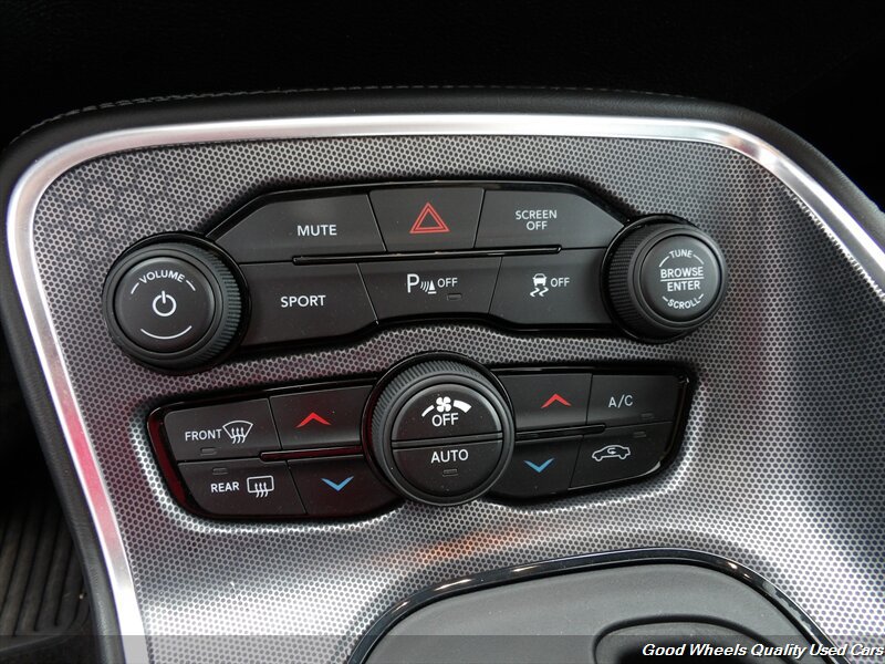 Used 2018 Dodge Challenger SXT Plus RWD image 17
