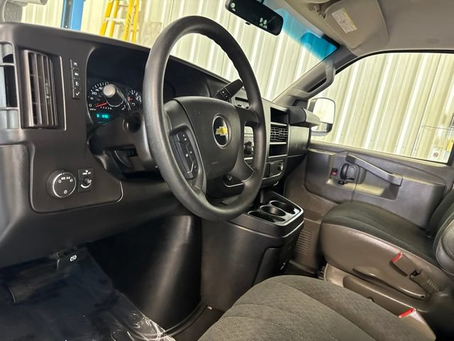 Used 2021 Chevrolet Express 2500 w/ Driver Convenience Package RWD image 27