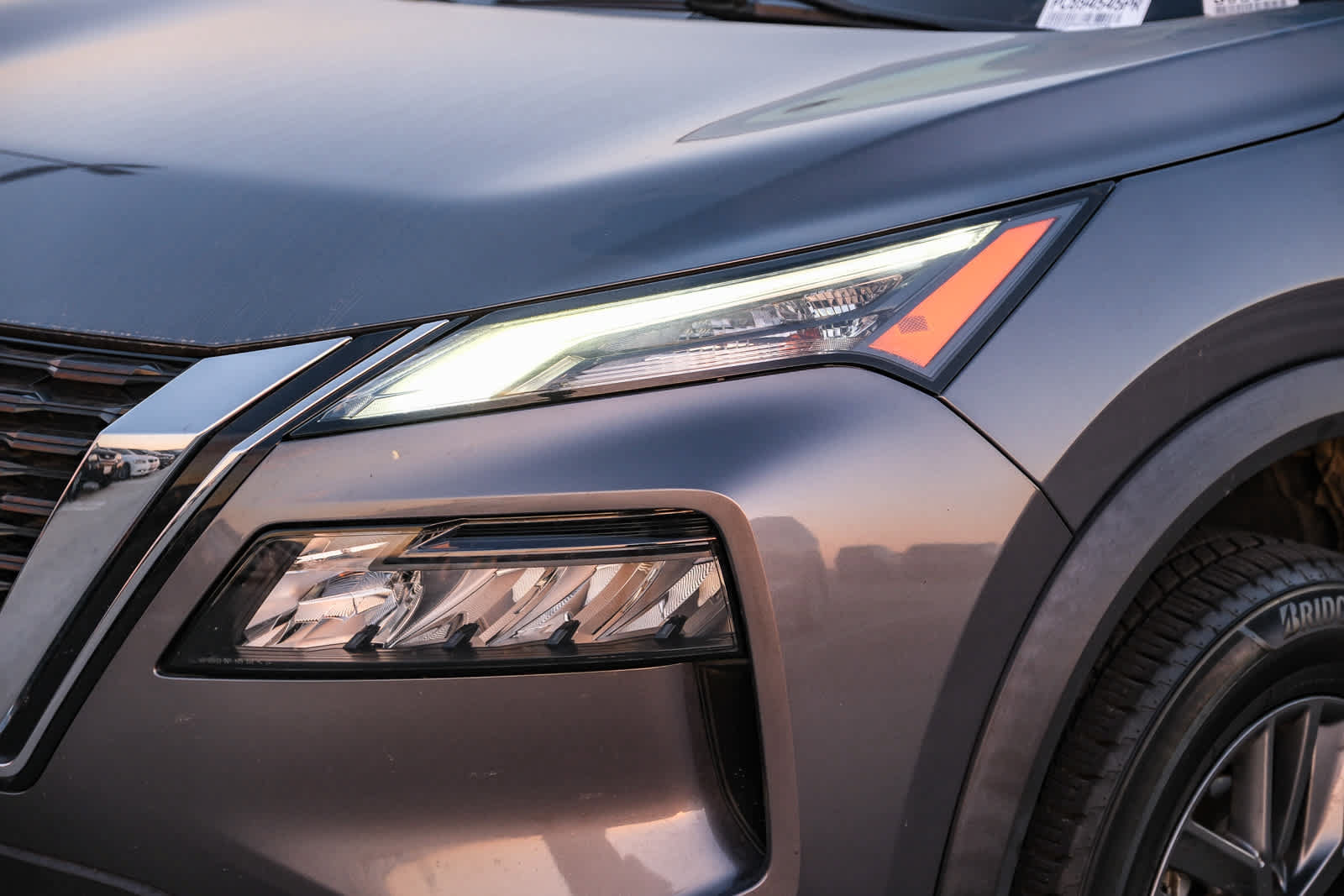 Used 2023 Nissan Rogue S FWD image 12