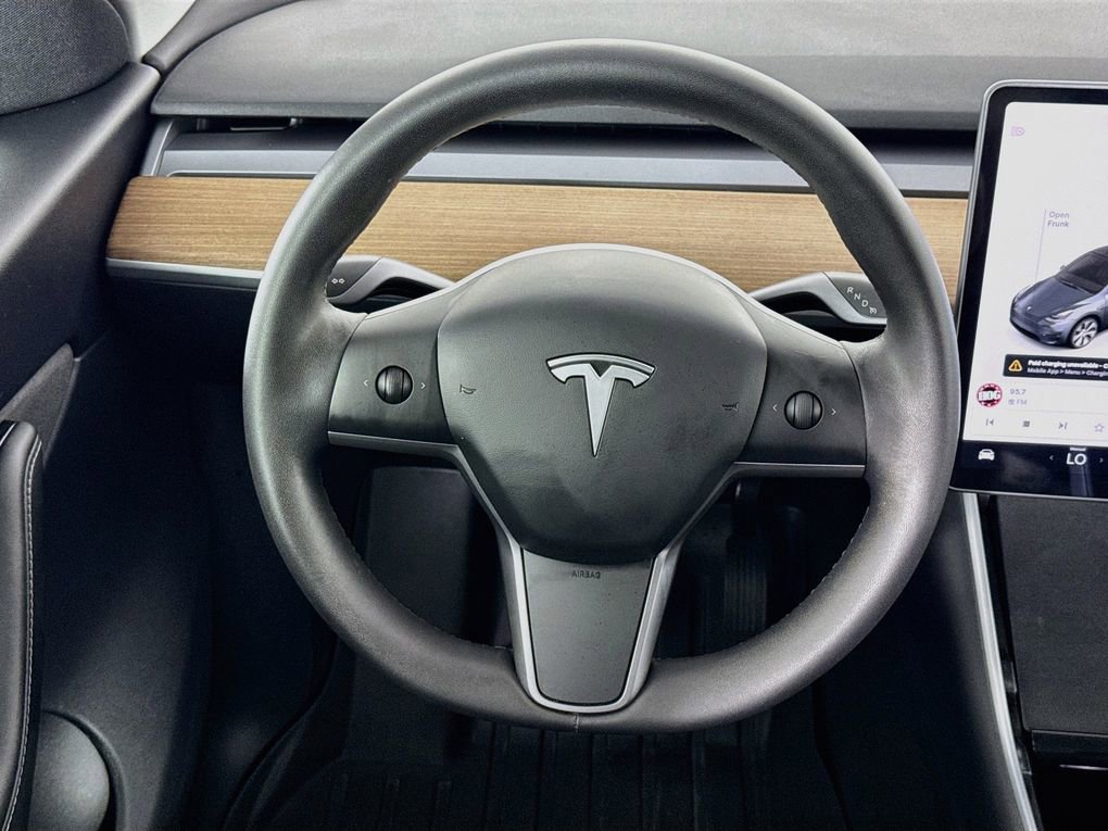 Used 2020 Tesla Model Y Long Range AWD/4WD image 31