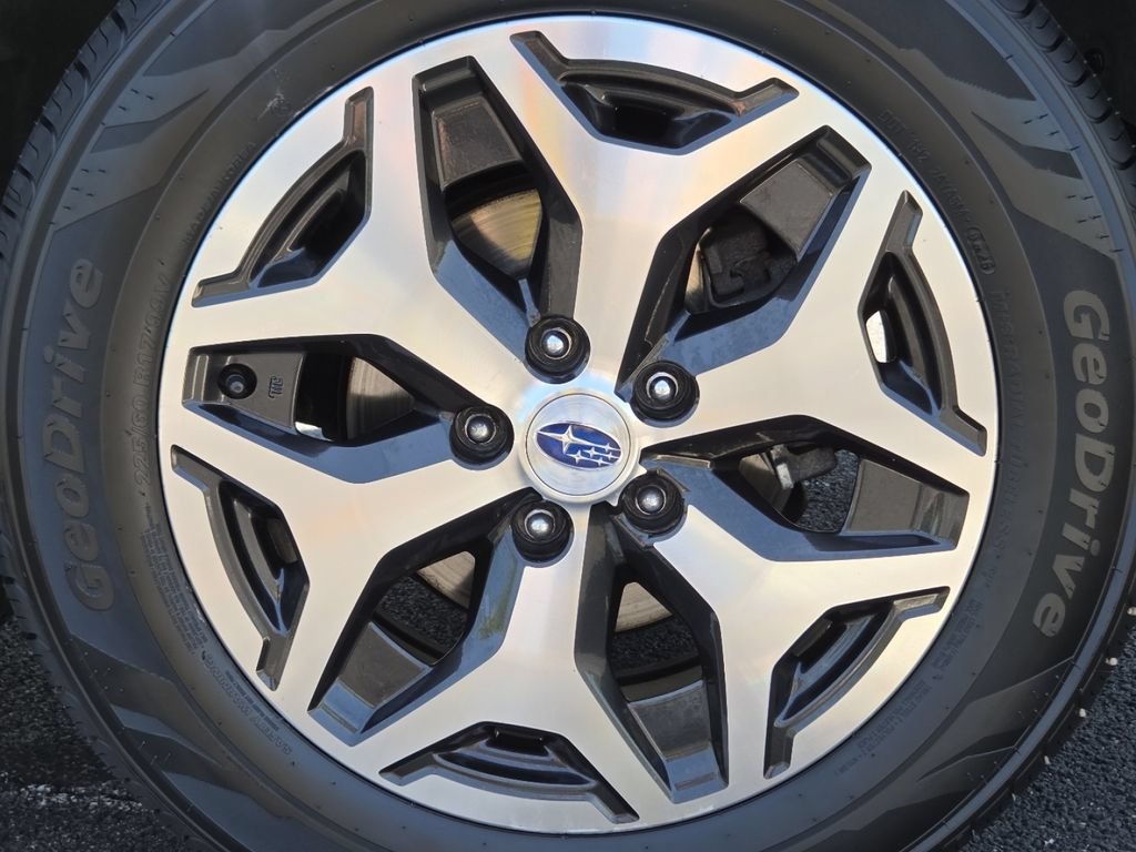 Used 2021 Subaru Forester Premium w/ Popular Package #1 AWD/4WD image 17