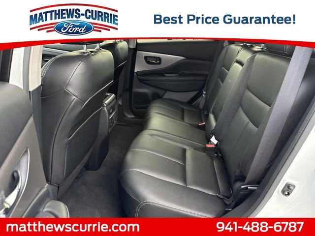 Used 2024 Nissan Murano SV w/ SV Midnight Edition Package FWD image 12