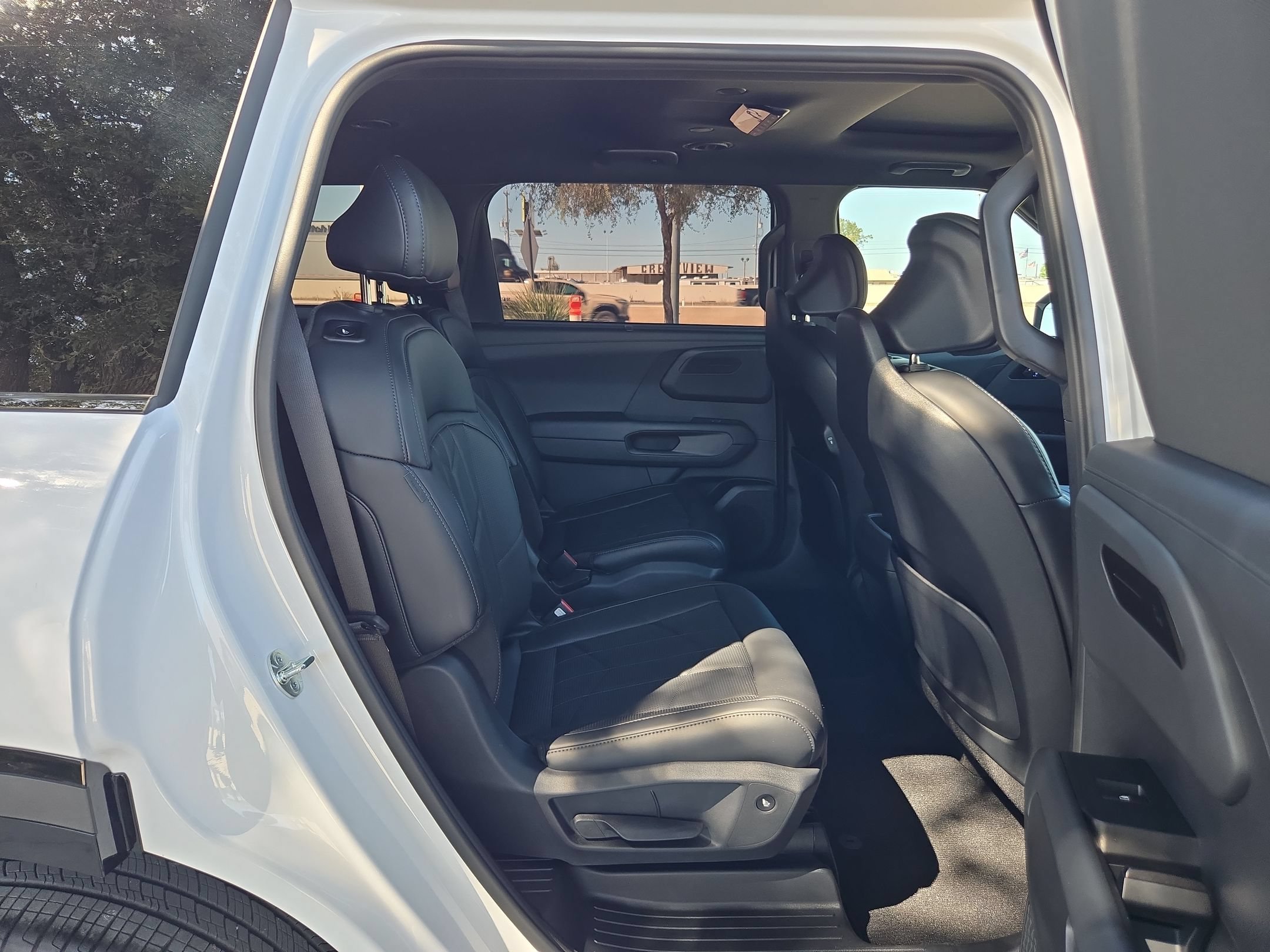 Used 2027 Kia Telluride EX X-Line AWD/4WD image 25