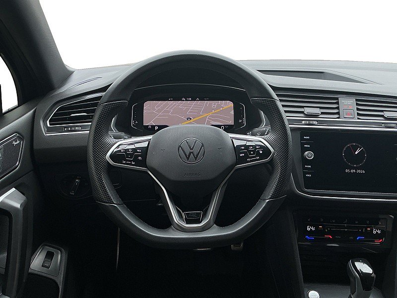 Used 2024 Volkswagen Tiguan SEL R-Line AWD/4WD image 15
