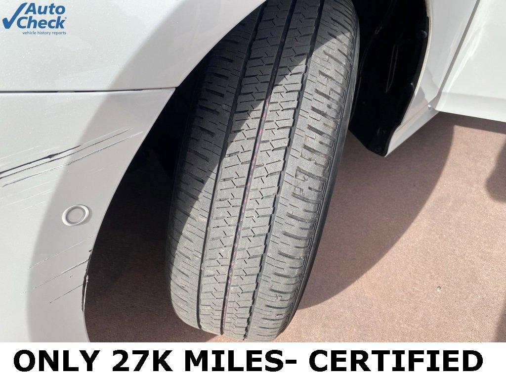 Used 2020 Toyota Prius XLE w/ Advanced Technology Package image 39