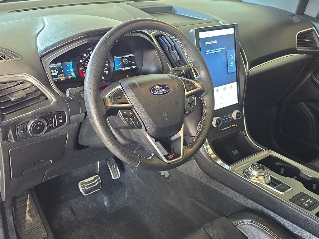 Used 2024 Ford Edge ST w/ Equipment Group 401A AWD/4WD image 14