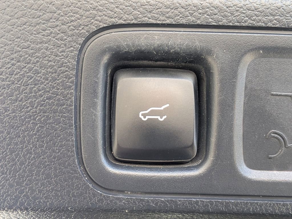 Used 2022 Ford Expedition Max XLT AWD/4WD image 12