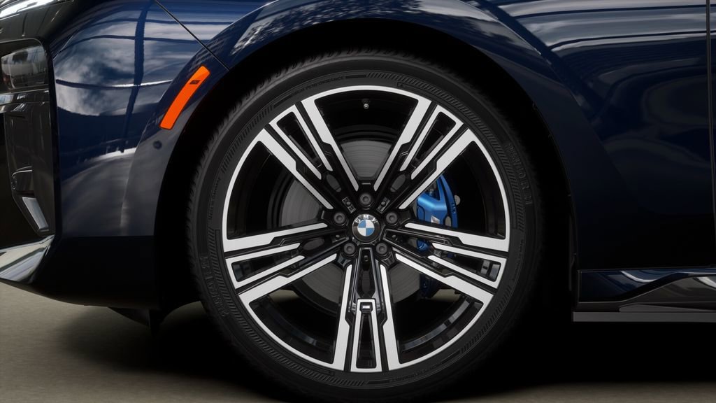 New 2026 BMW i7 xDrive60 w/ Executive Package image 33