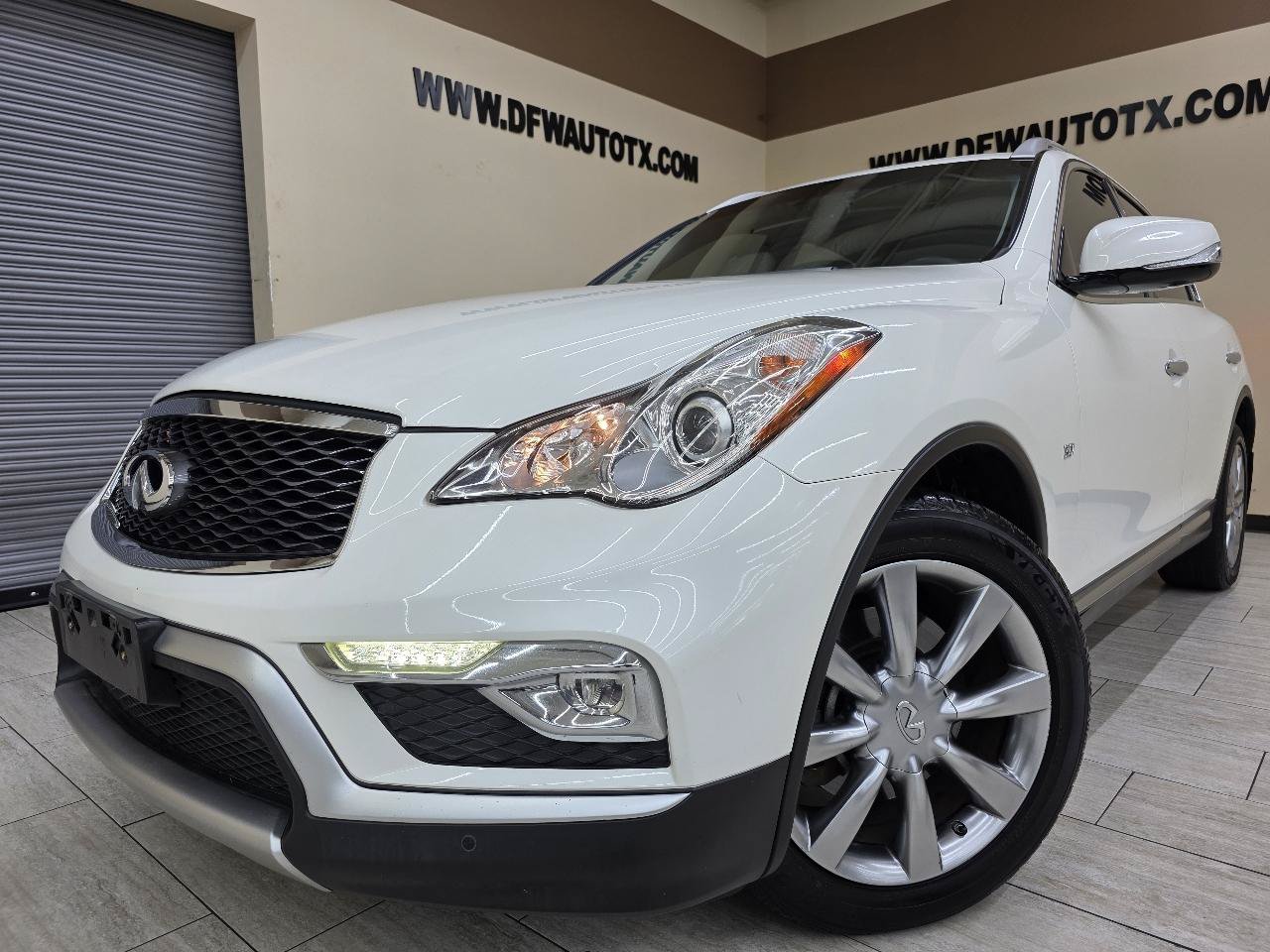 Used 2017 INFINITI QX50 2WD w/ Premium Plus Package