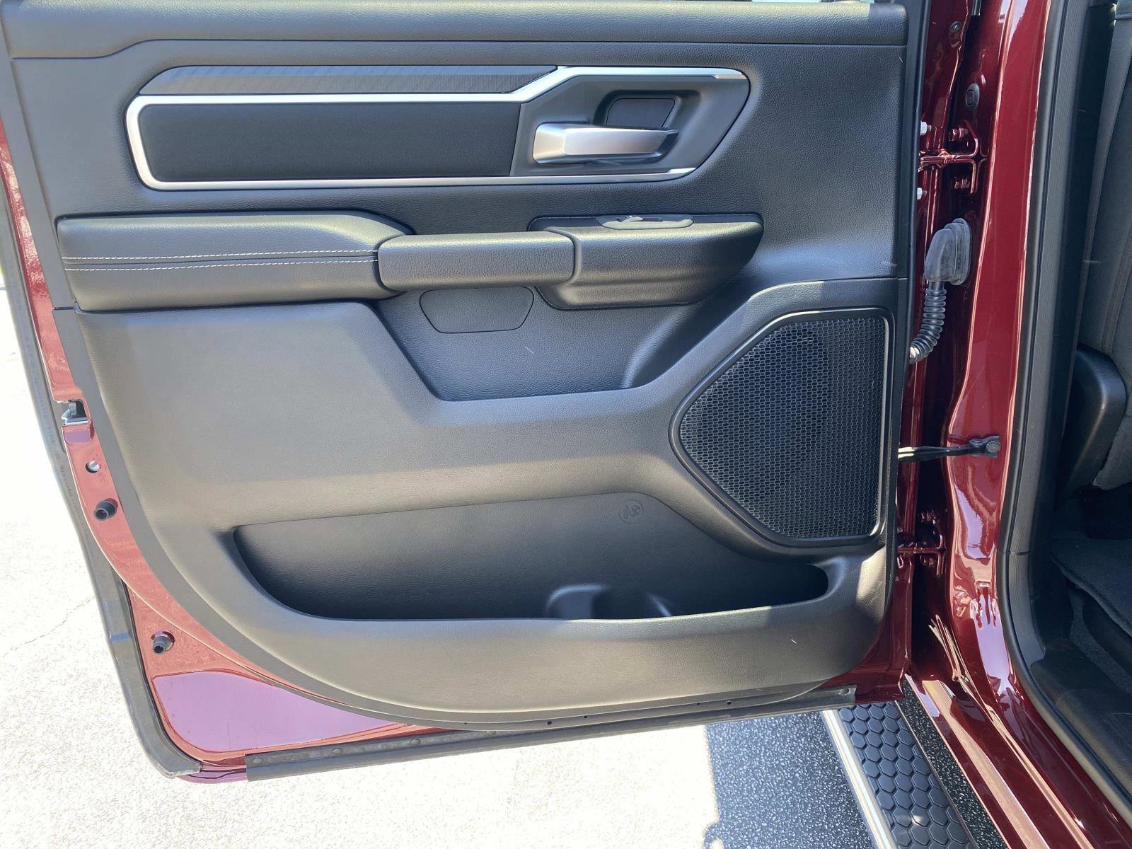 Used 2025 RAM 1500 Big Horn RWD image 18