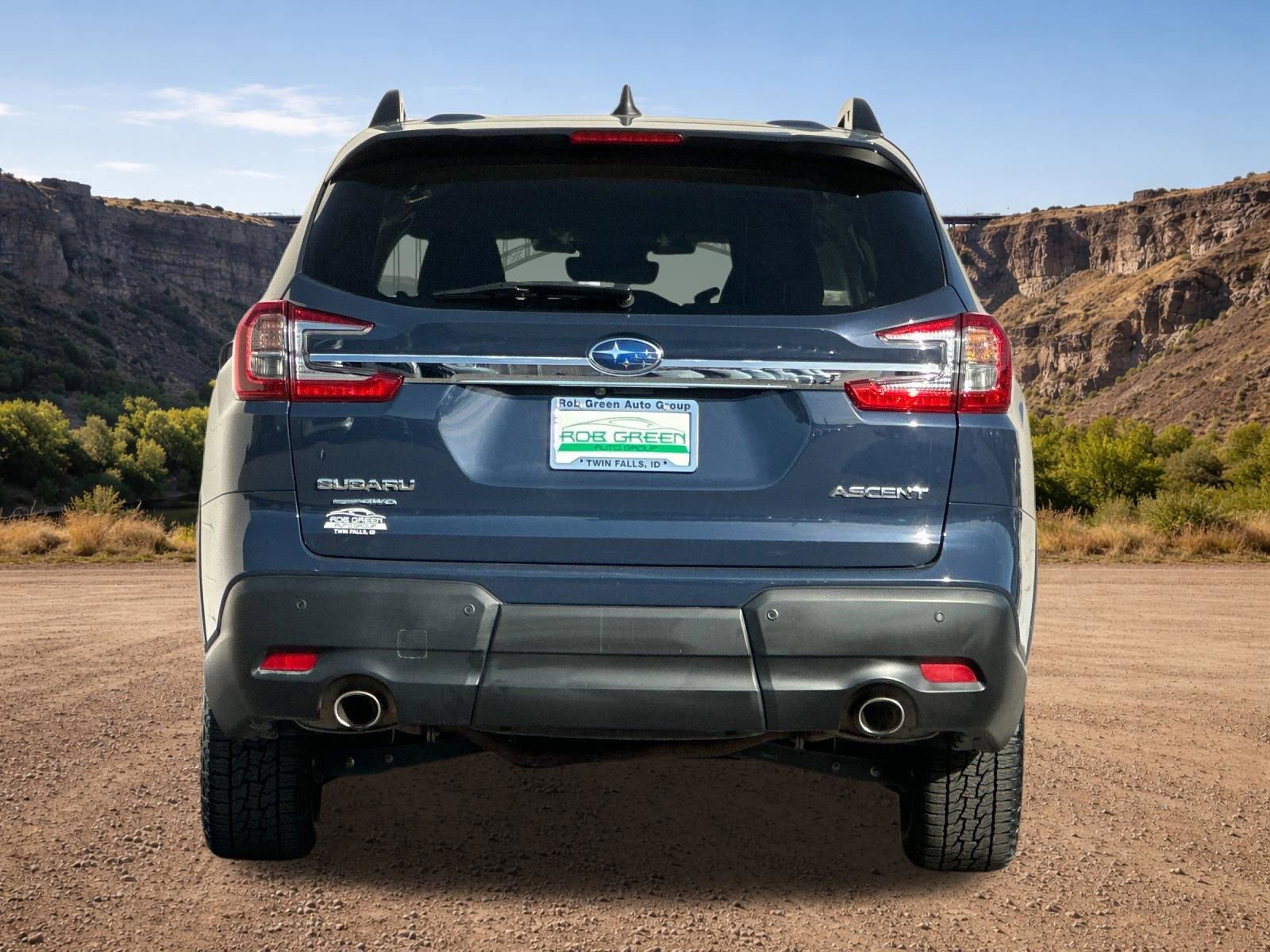 Used 2023 Subaru Ascent Premium w/ Convenience Package AWD/4WD image 4