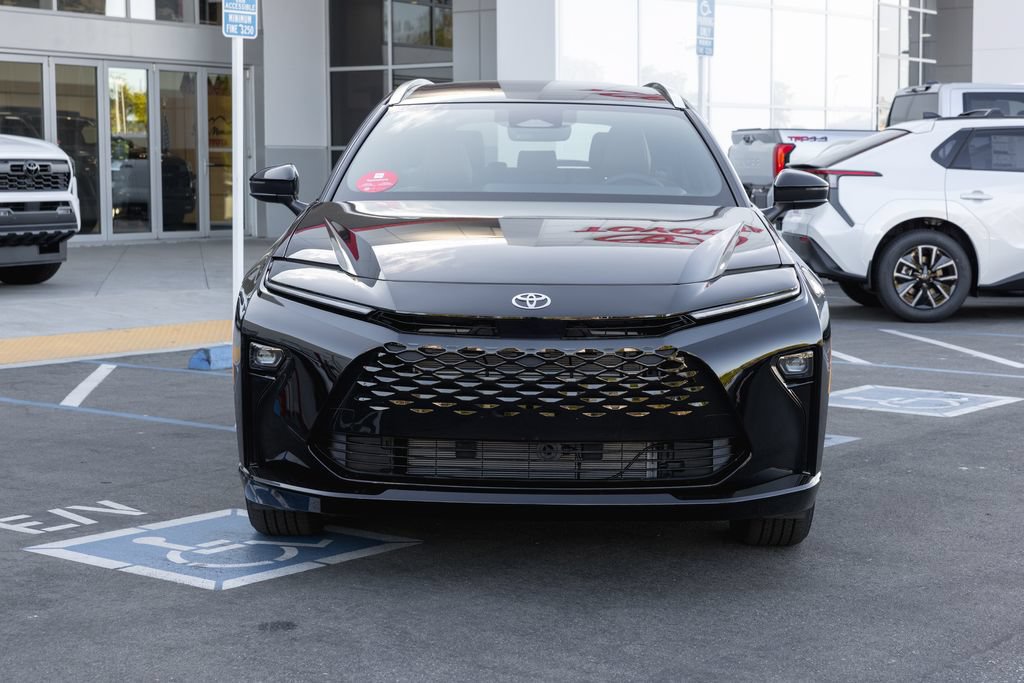New 2026 Toyota Crown Signia AWD/4WD image 2