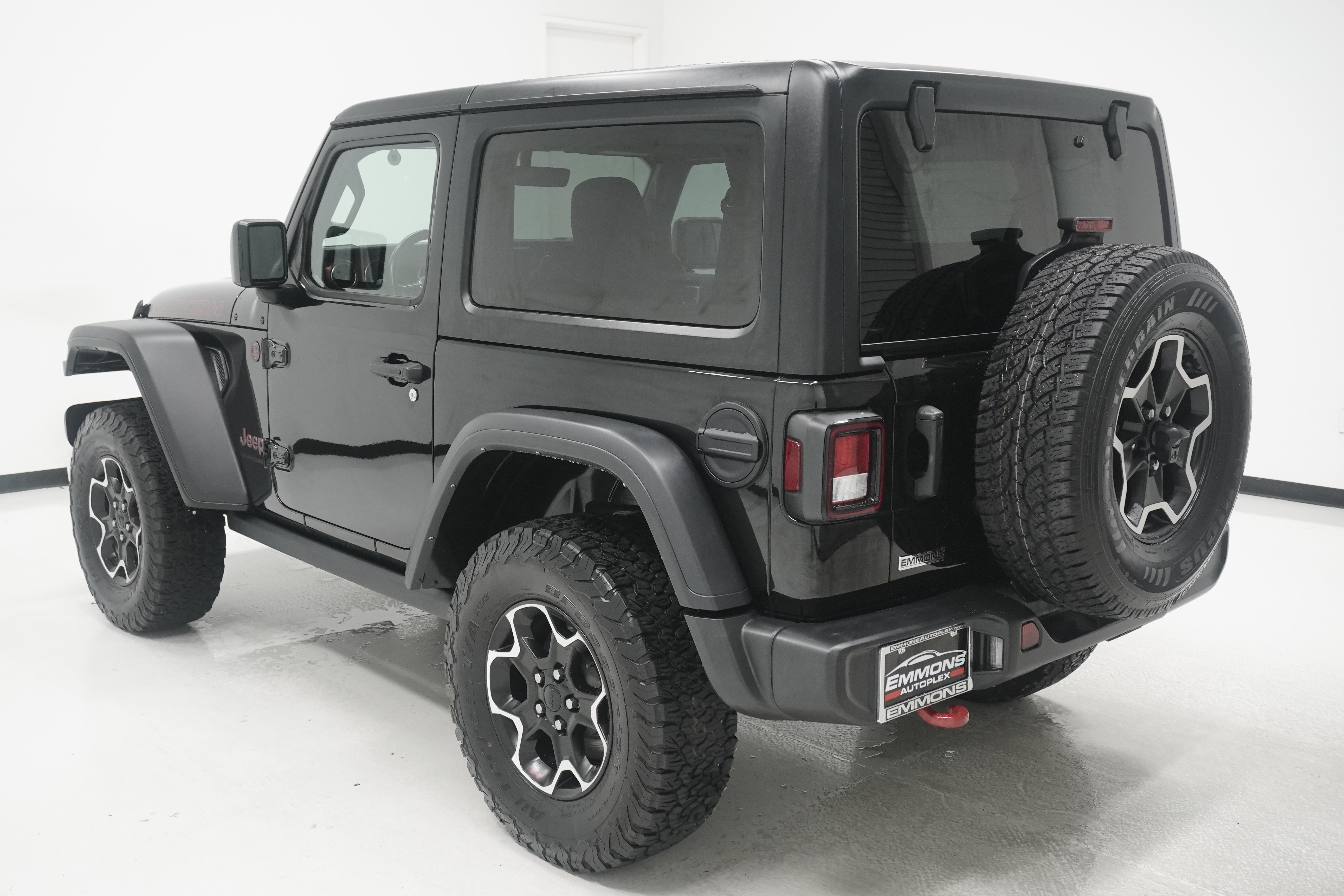 Used 2023 Jeep Wrangler Rubicon w/ Cold Weather Group AWD/4WD image 6