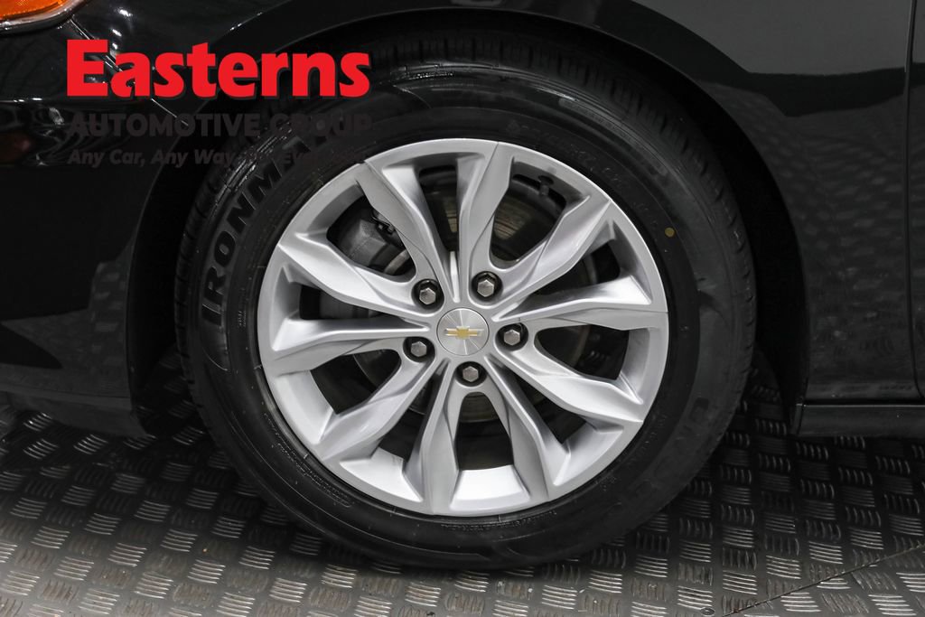 Used 2024 Chevrolet Malibu LT image 32