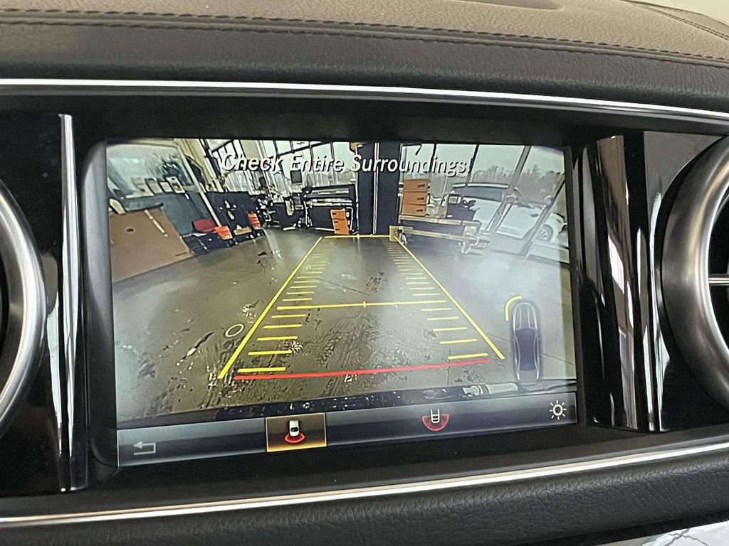 Used 2019 Mercedes-Benz SL 550 image 24