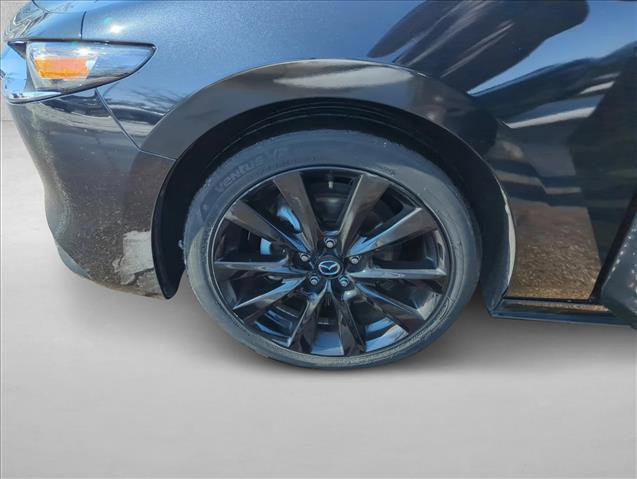 Used 2024 MAZDA MAZDA3 s image 21