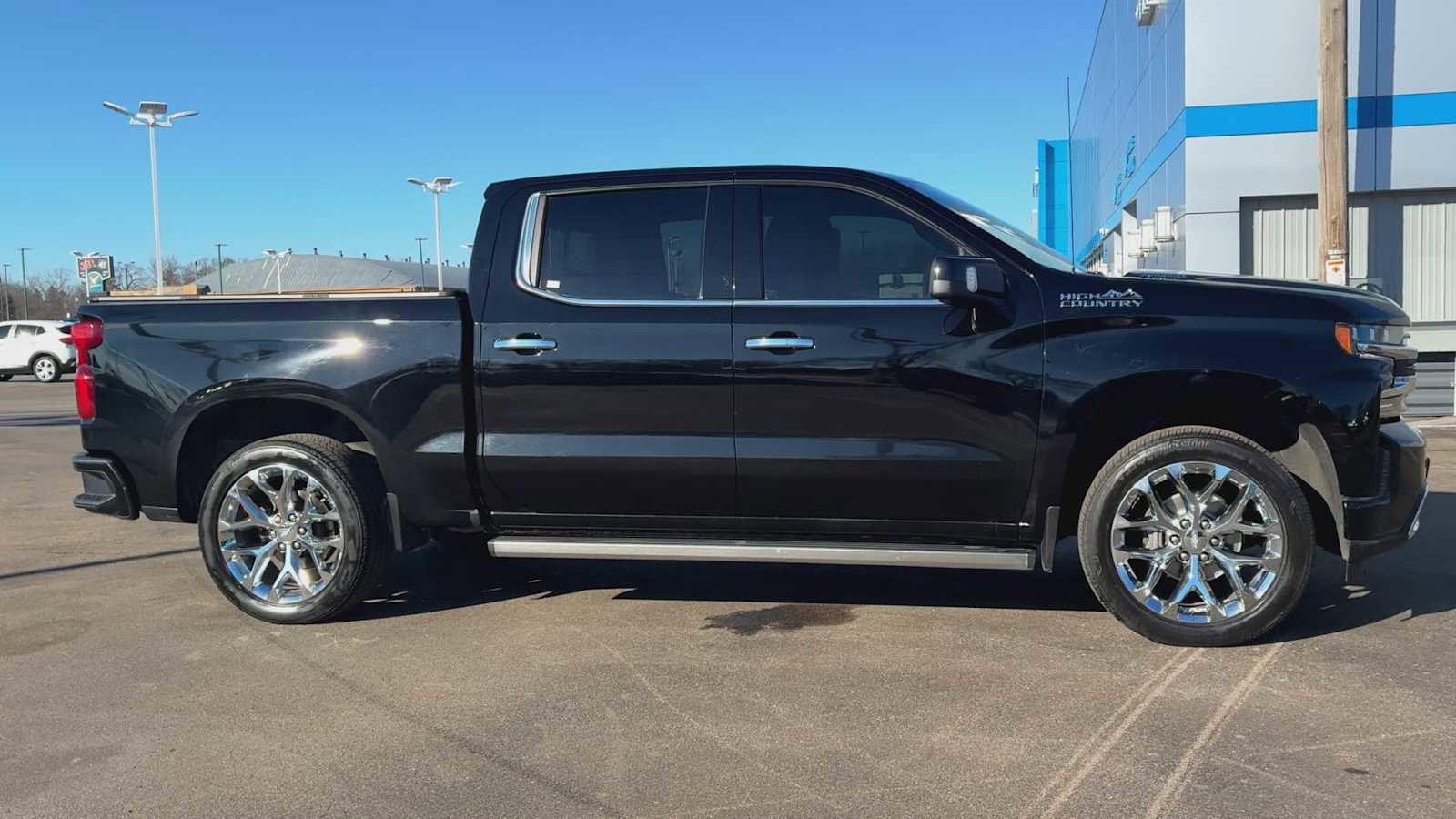 Certified 2022 Chevrolet Silverado 1500 High Country image 9