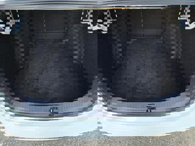 Used 2022 Toyota Corolla LE image 29