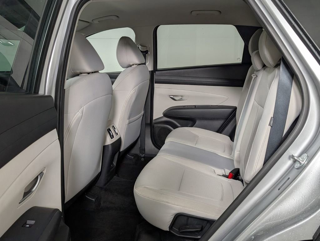 Certified 2025 Hyundai Tucson SEL image 24