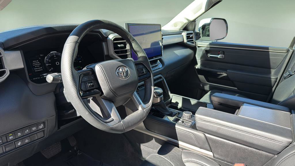 Used 2023 Toyota Sequoia Limited image 12