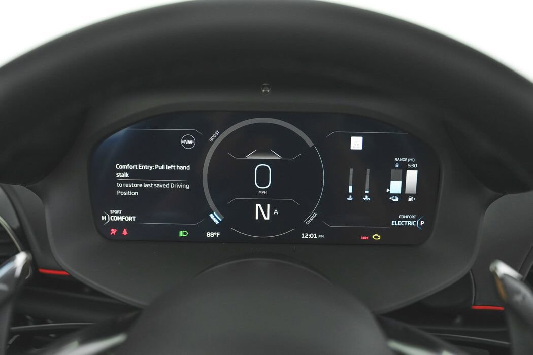 New 2025 McLaren Artura Spider image 17