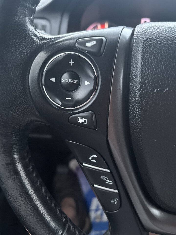 Used 2017 Honda Pilot EX-L image 14
