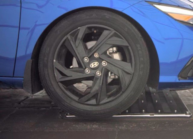 Used 2026 Hyundai Elantra SEL Sport Premium FWD image 16