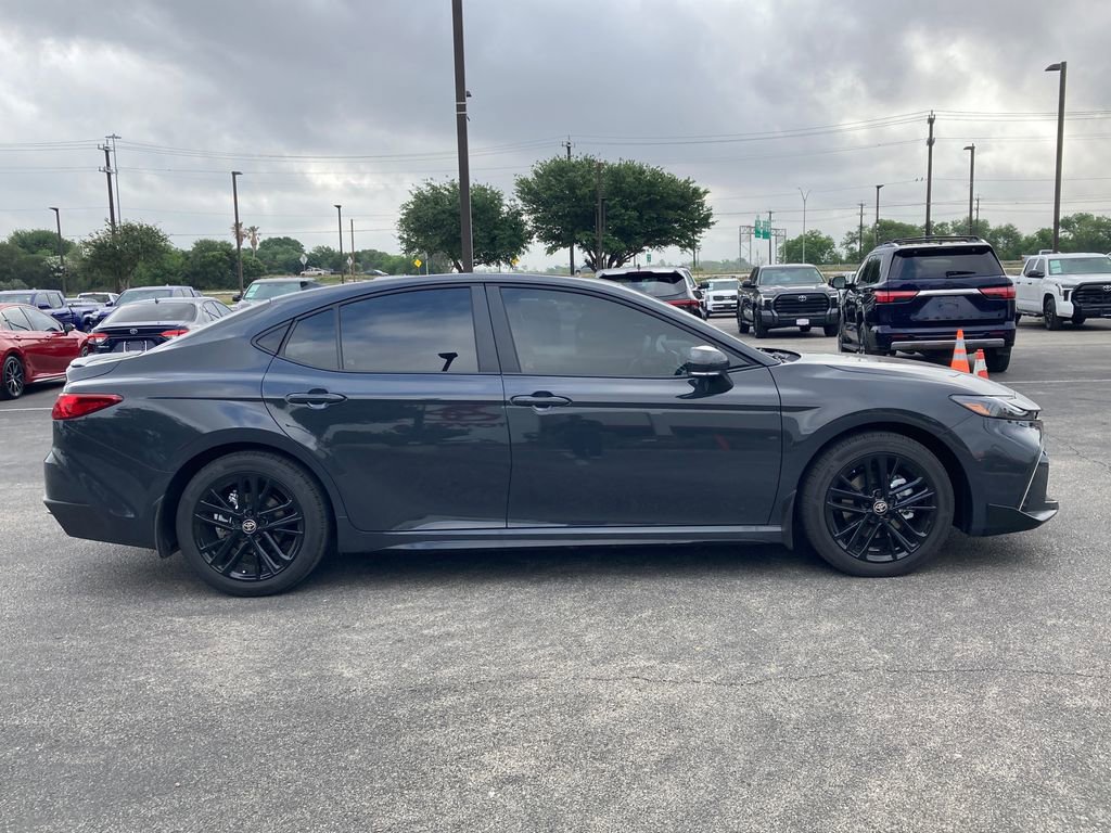 New 2026 Toyota Camry SE FWD image 4