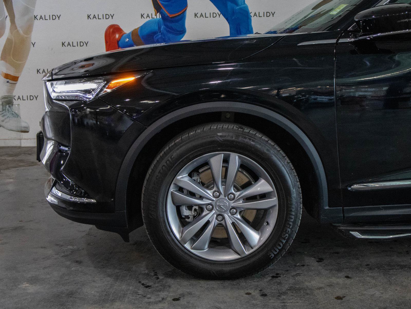 Used 2024 Acura MDX FWD image 16