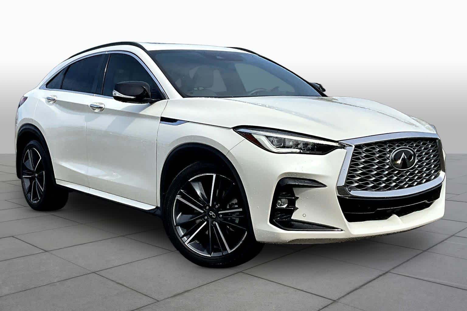 Used 2023 INFINITI QX55 Essential AWD/4WD image 3