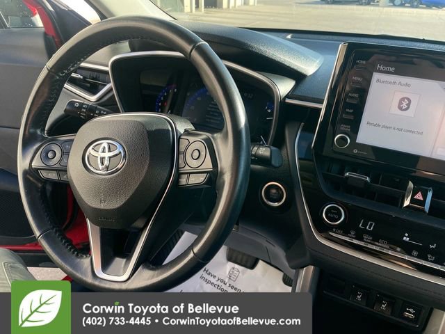 Certified 2022 Toyota Corolla Cross XLE image 21