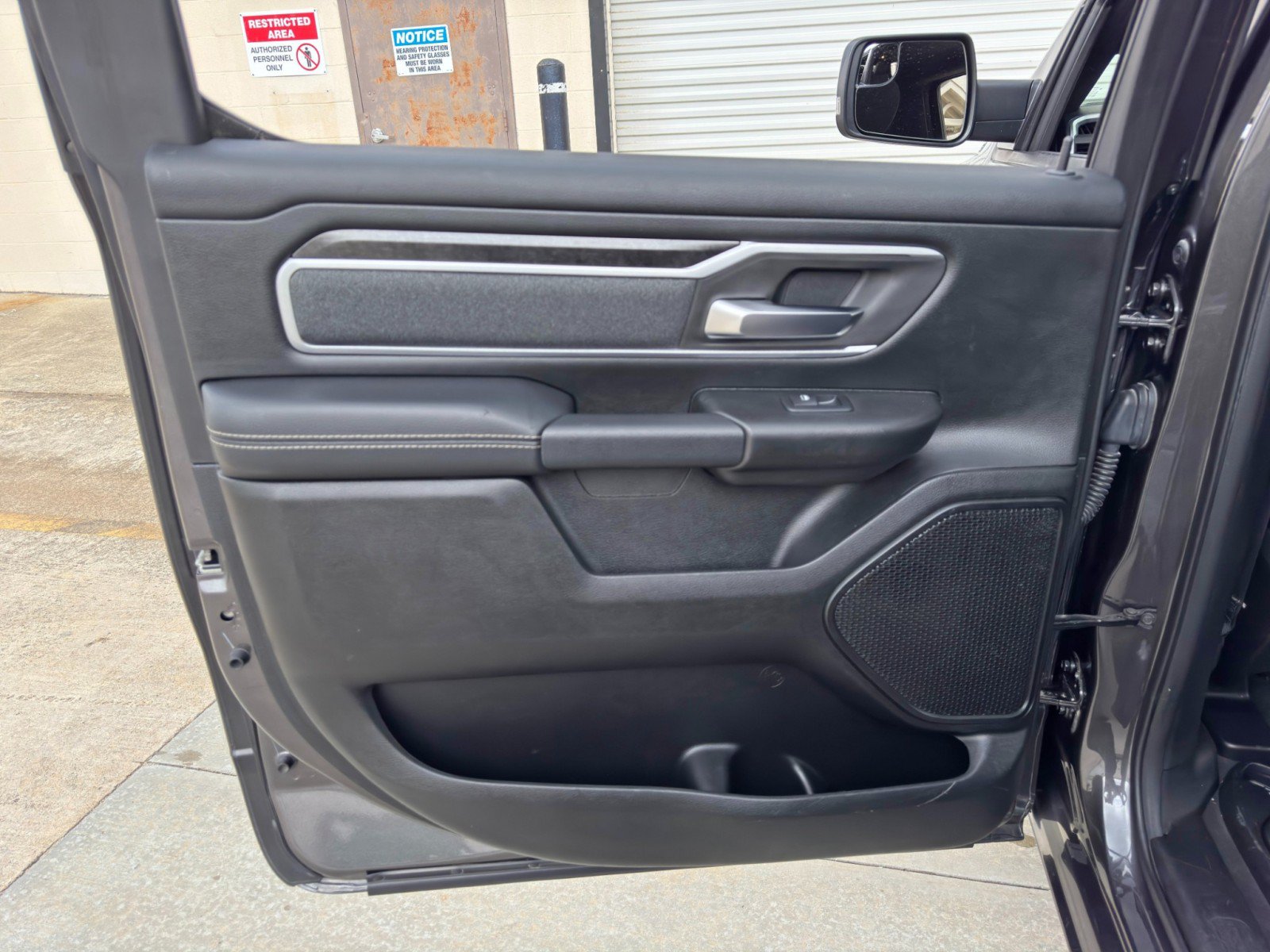 Used 2020 RAM 1500 Big Horn AWD/4WD image 40