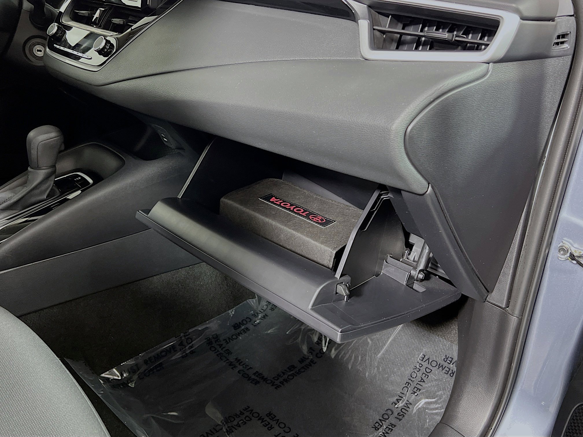 Used 2024 Toyota Corolla LE image 35