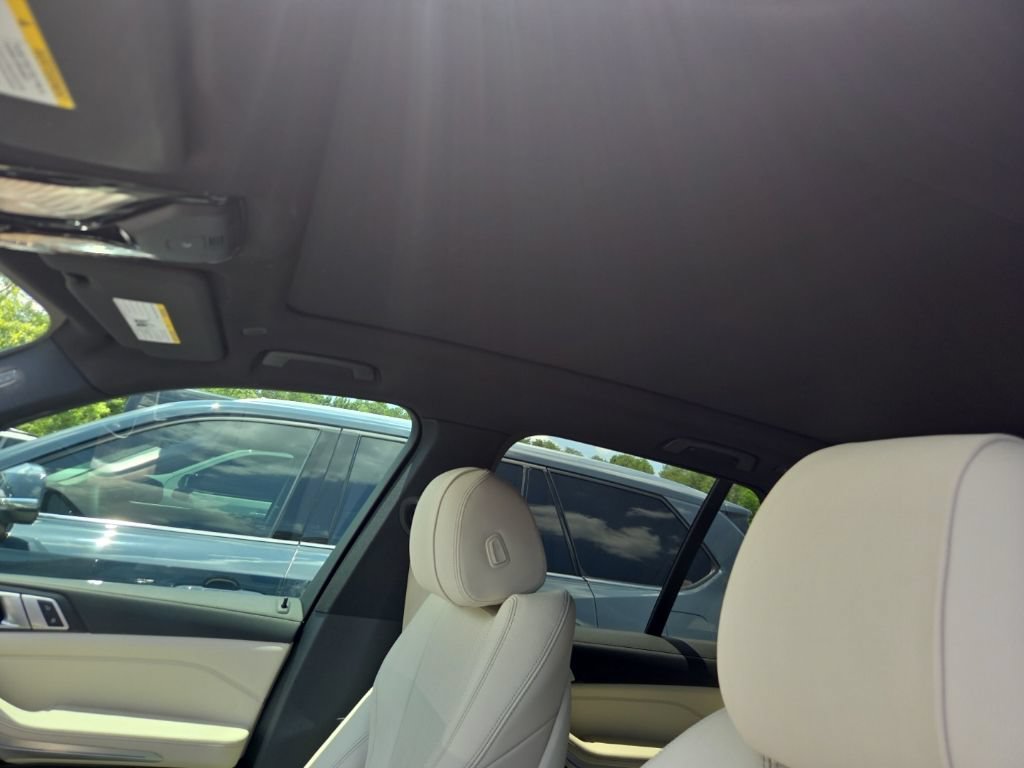 Used 2020 BMW X5 sDrive40i w/ M Sport Package RWD image 4