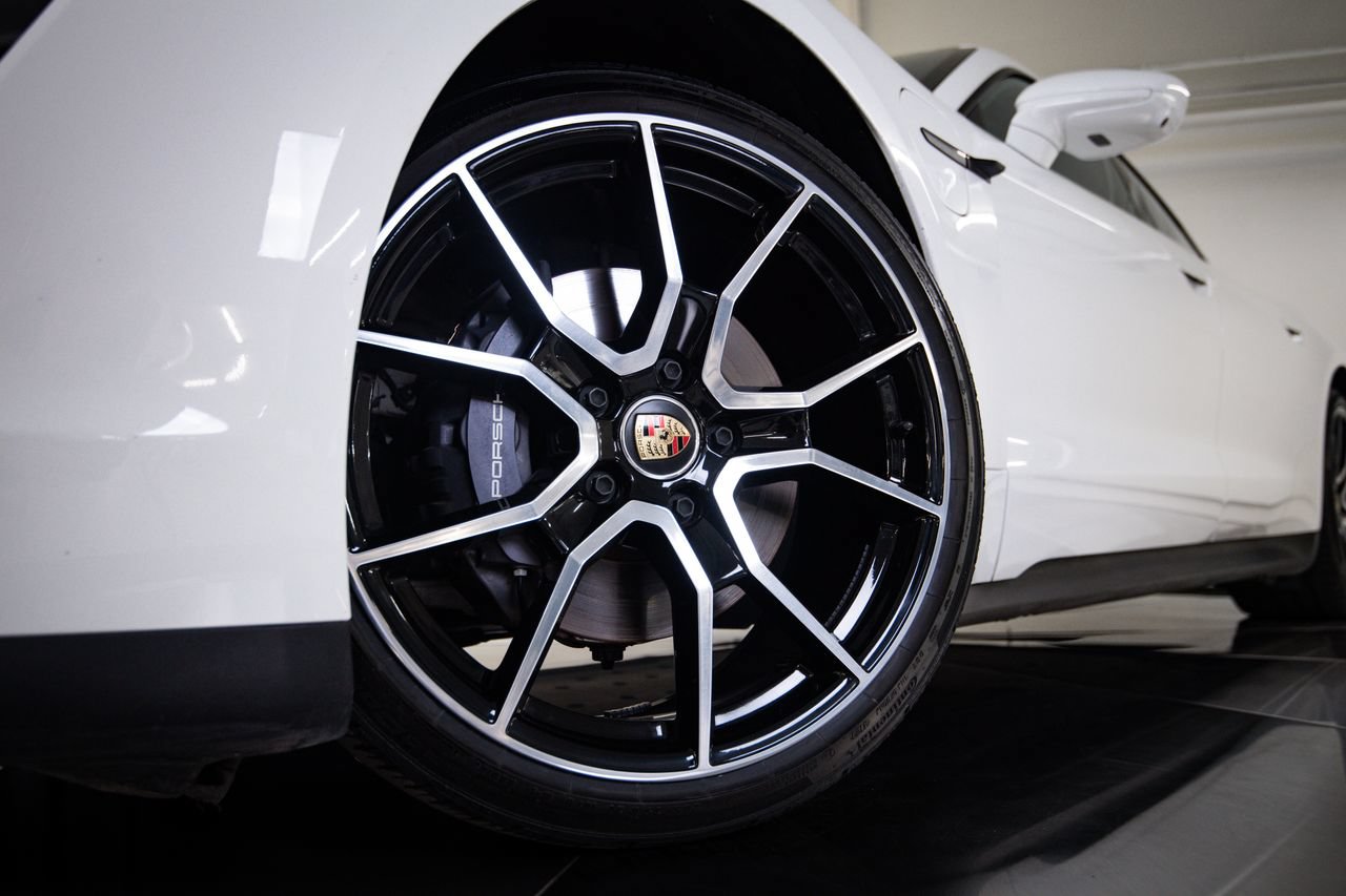 Certified 2024 Porsche Taycan RWD image 12