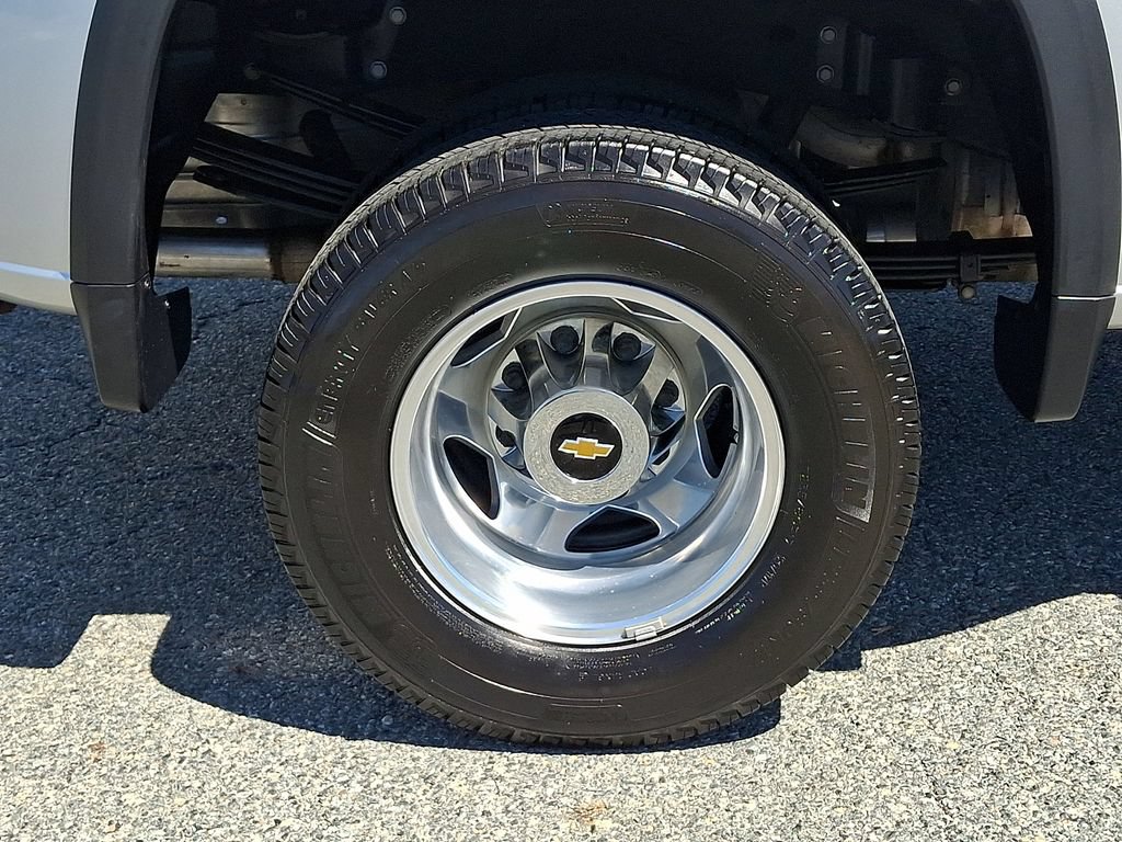 Certified 2023 Chevrolet Silverado 3500 High Country w/ Safety Package II AWD/4WD image 8