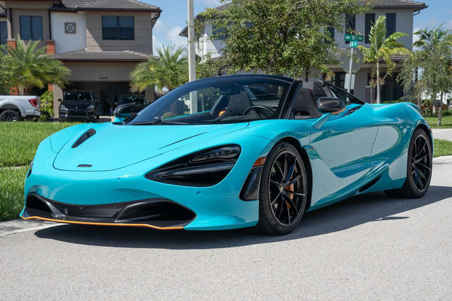 Used 2022 McLaren 720S Spider RWD image 14