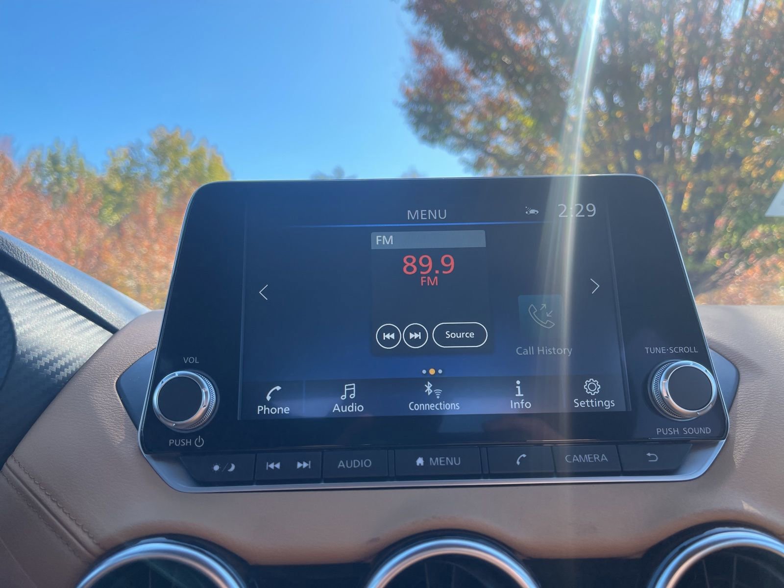 New 2025 Nissan Sentra SV w/ SV Premium Package image 21